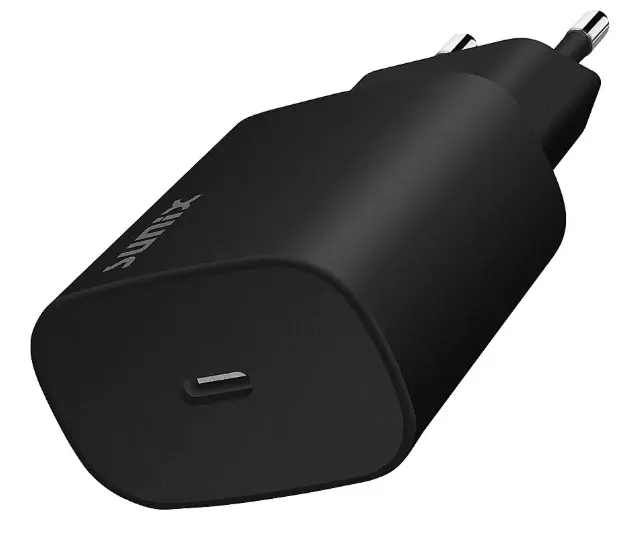 S40 CHARGER  (ONLY ADAPTER) BLACK